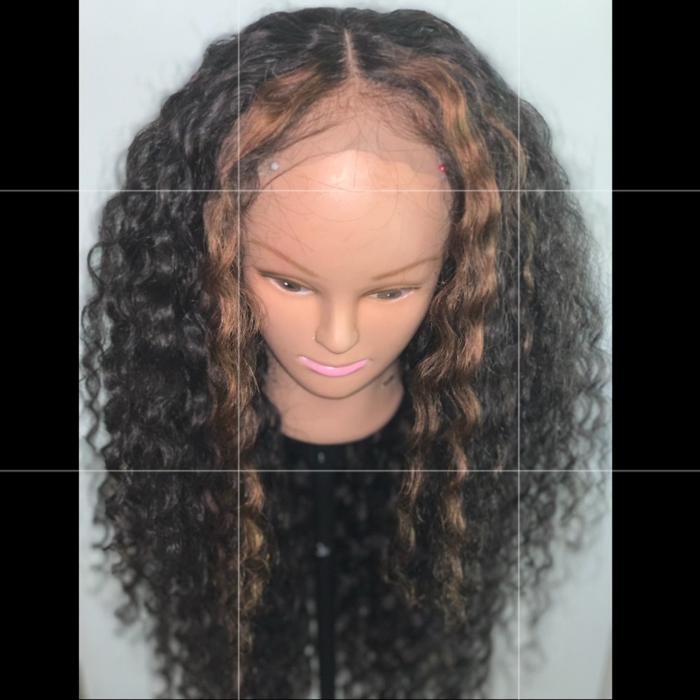 30 inch deep wave wig with golden highlights